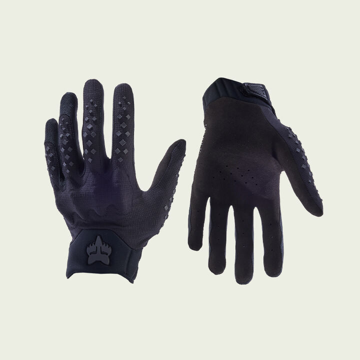 Bomber LT glove